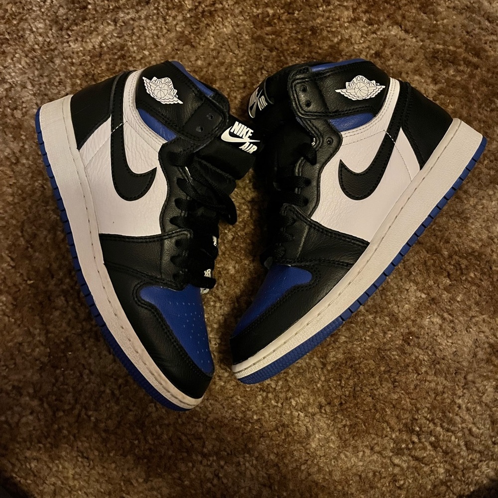 Nike Air Jordan Retro High - Black and Blue Size 4Y